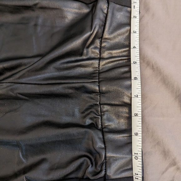 DYNAMITE XS Black Faux Leather Leggings - Picture 6 of 6